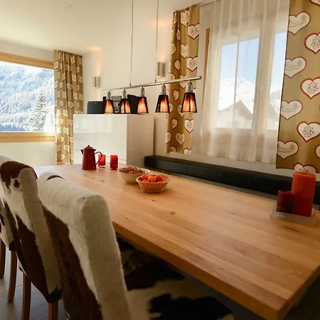 Casa Florea * ארוזה